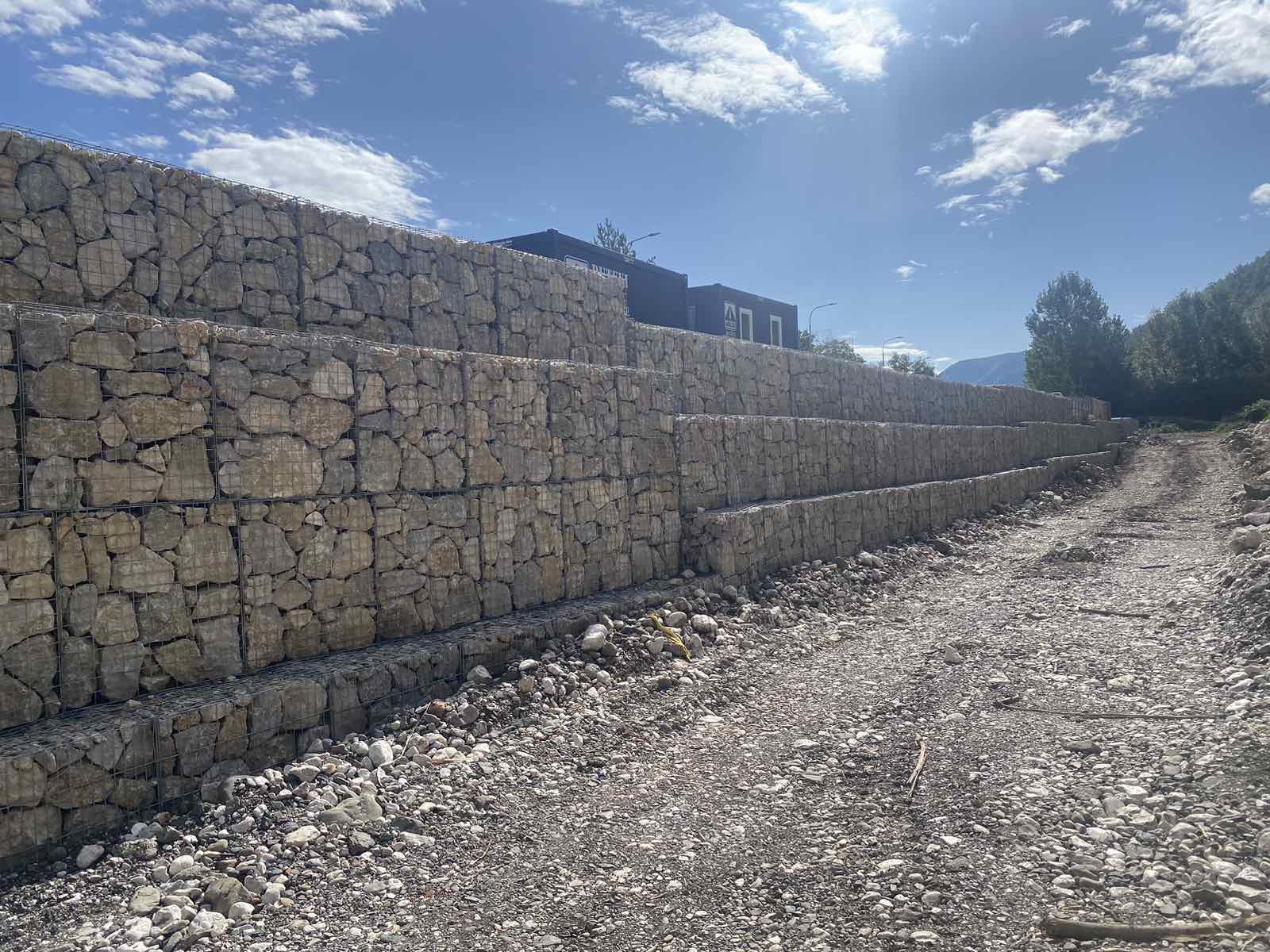 Putevi Užice | Izvođenje zidova od gabiona, Manastir Mileševa