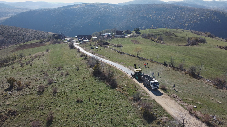 Putevi Užice | Završeni radovi na deonici Bukovik-Bobovići u opštini Nova Varoš
